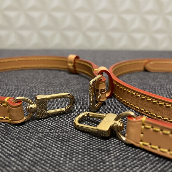 Louis Vuitton Monogram Nano Noe - Picture 15 of 16